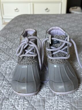 Sperry Kids Gray Lace-Up Duck Boots with Subtle Leopard Print